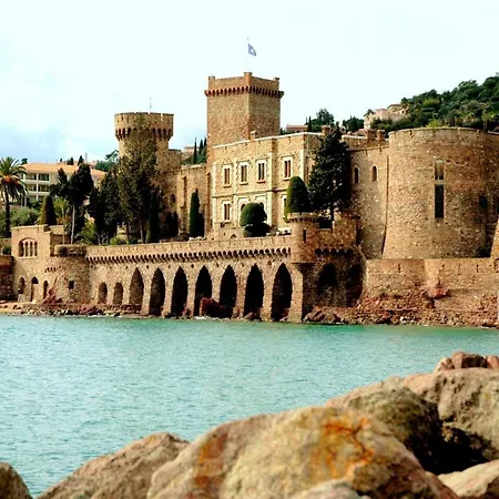 Islette Du Riou Ii *